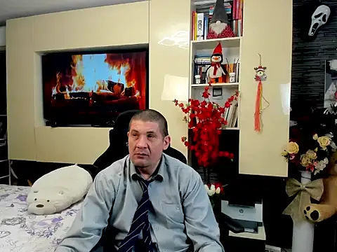 SpartacusDaddy48 webcam