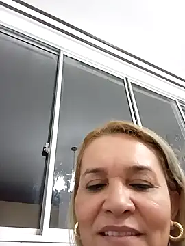 charlotte_milf30 webcam