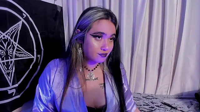 Lilith_Zenith_ webcam