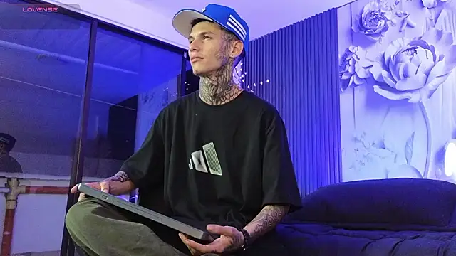 paulo_527 - Paulo_527's free webcam