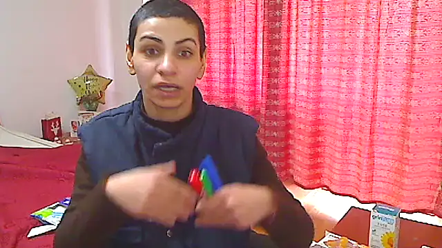 hotSANDRA_STARR webcam