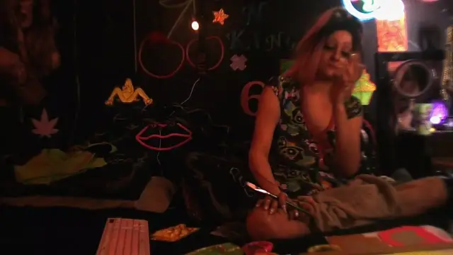 DaddyAndSplashQueen webcam