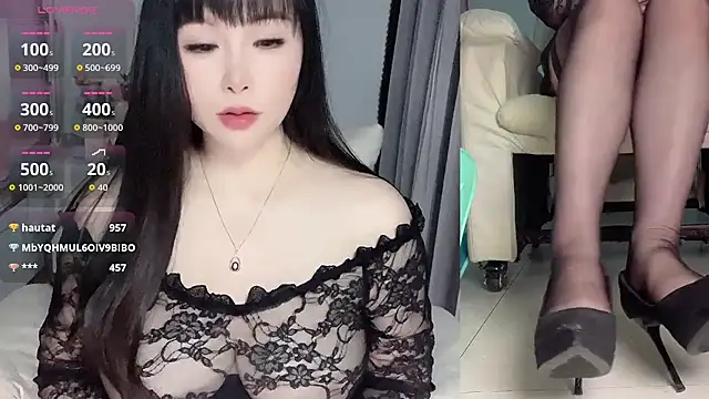 美女stripchat-yaoyao在线直播