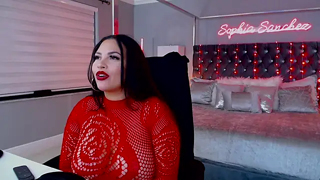 theofficialsophiasanchez (F young) - Happy Saturdayyyy! lets have some fun ;)