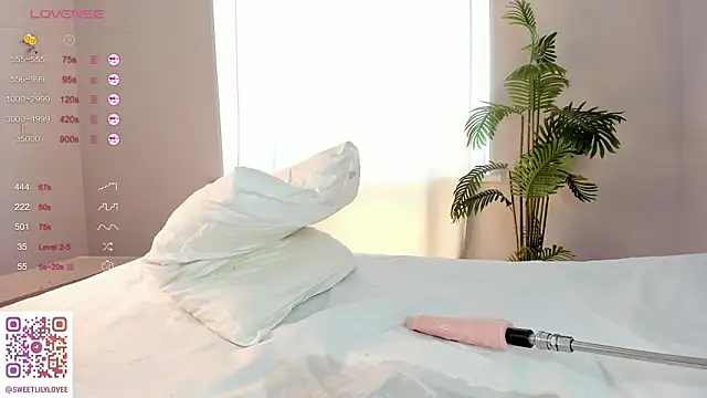 SweetLilyLove webcam