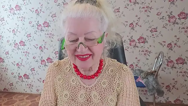 Maya_Mayflower webcam