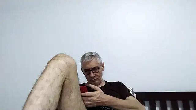 BIGUNCUTHARDCOCK webcam