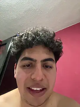 FantasiosoAntony webcam