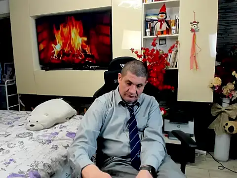 SpartacusDaddy48 webcam