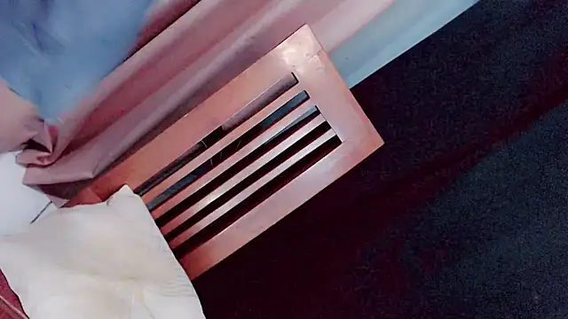 amomentoflust99 (T young) - SHOW ME SOME LOVE AND MOTIVATION TO CUM!