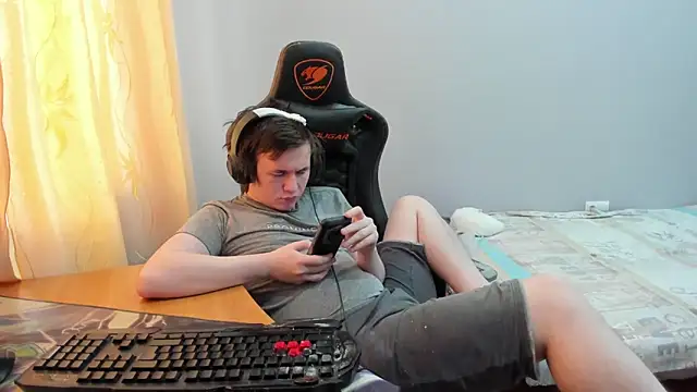 iliaskrislove webcam