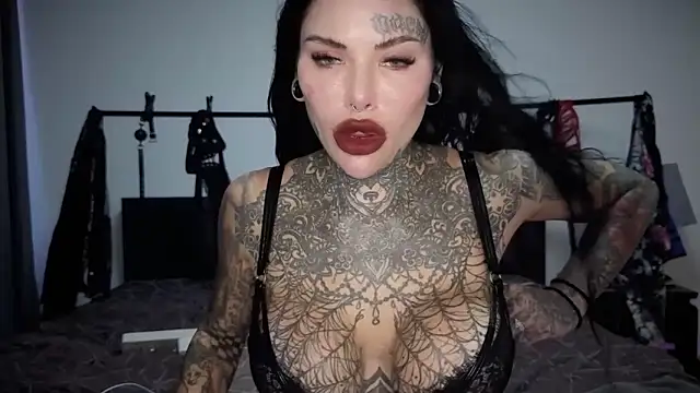 darkinkedbabe webcam