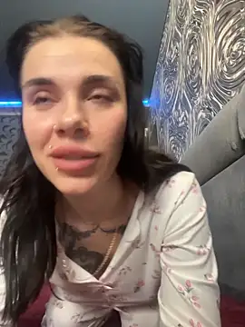 Queen_of_pain webcam