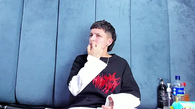 Megan_Thompson_ webcam