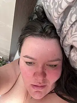 SunnyLeila2101 webcam