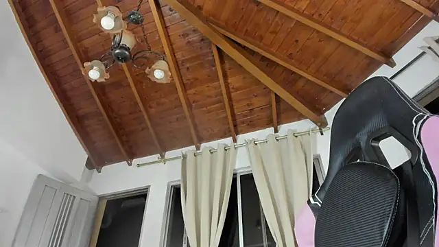 IsaFontanna live sex cam