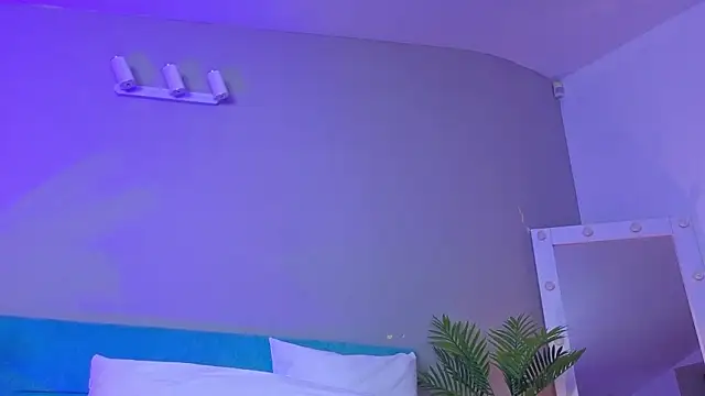 L1ittle_kitty_ webcam