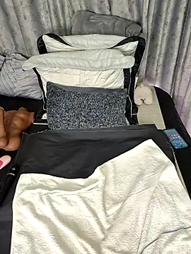 ThickianaRider webcam