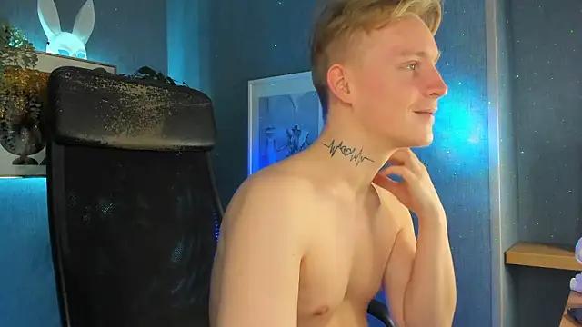 AlexxSweet live sex cam