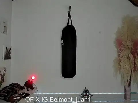 A_lejandro_08 webcam