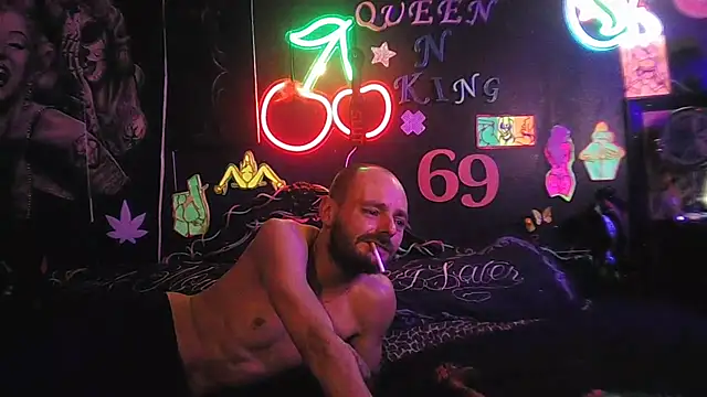 DaddyAndSplashQueen webcam