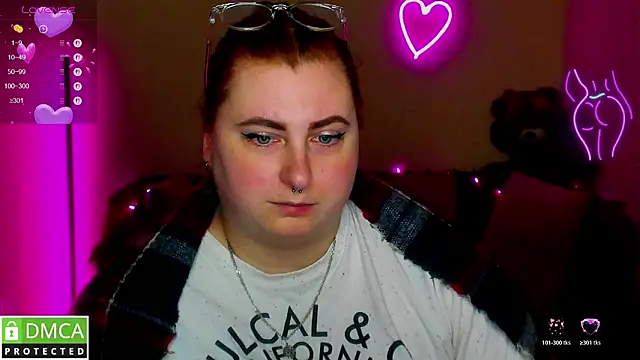 Alicia_love00 webcam