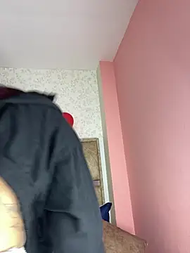 Lauraaa_pink18 webcam