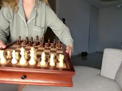 nura_n_sarah - Nura_n_Sarah's free webcam - UK Sex Cams