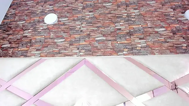 sophie_pariss (F young) - face slap x 5