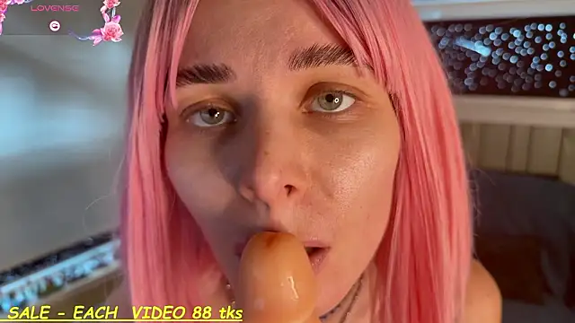 sandychris (Ask my age) - Ride torso dildo toy with cum and squirt