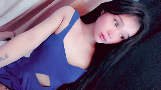 amomentoflust99 (T young) - SHOW ME SOME LOVE AND MOTIVATION TO CUM!