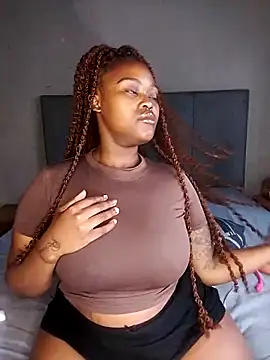 ThickPearlx23 webcam