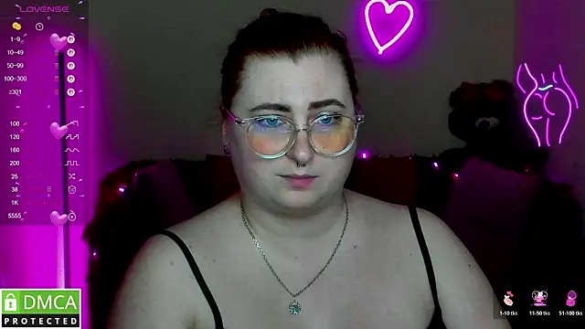 Alicia_love00 webcam