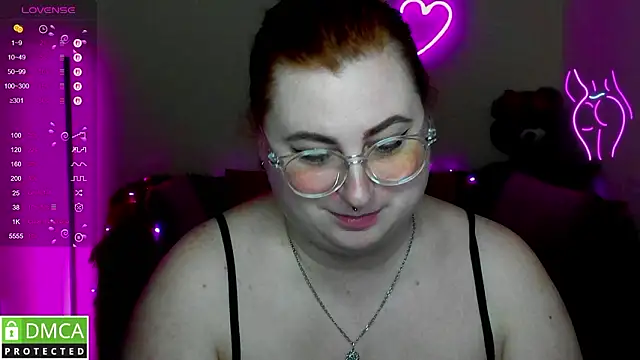 Alicia_love00 webcam