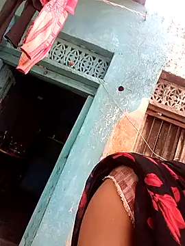 Webcam Model (Rubi12A)  is live.Free join now!