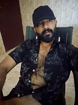 bigkannan - Bigkannan's free webcam - UK Sex Cams