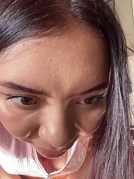 valepradaoficial webcam