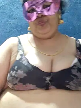 tamilthanushri webcam