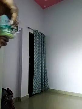 BLACKSUNNYBBC webcam