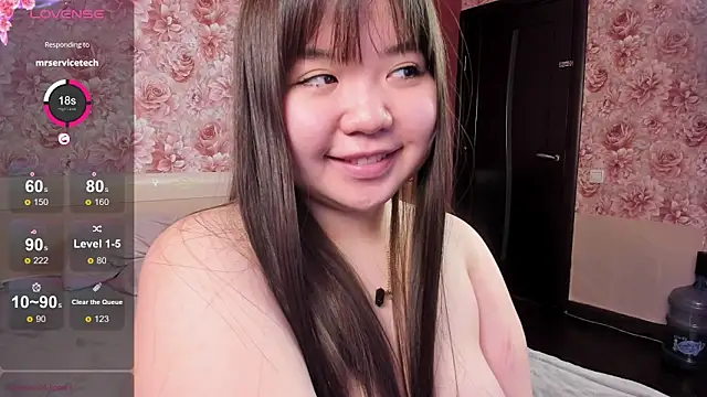 hungrybunny333 webcam