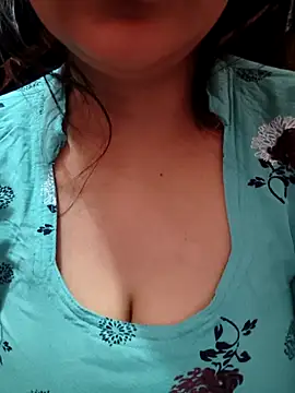 MUSKAN_786786- webcam