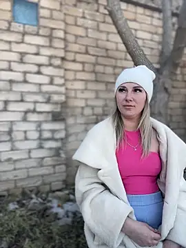 SweetCuteGirls1023 webcam