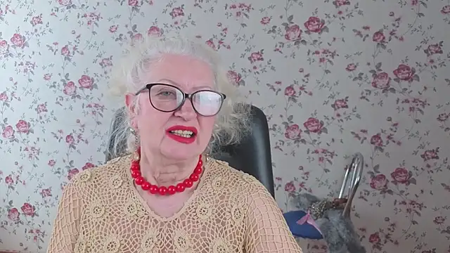 Maya_Mayflower webcam