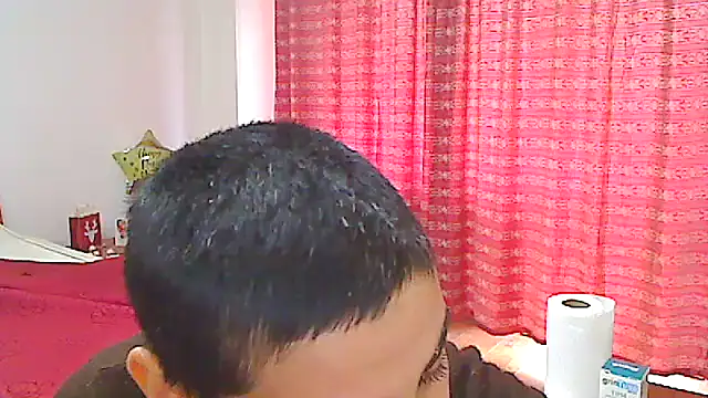 hotSANDRA_STARR webcam