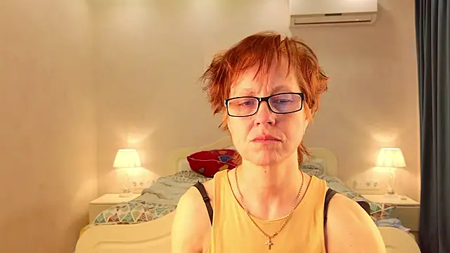 lioraweiss (F milf) - sexy lingerie