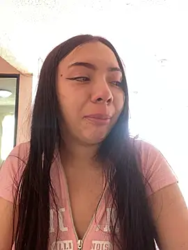 valepradaoficial webcam