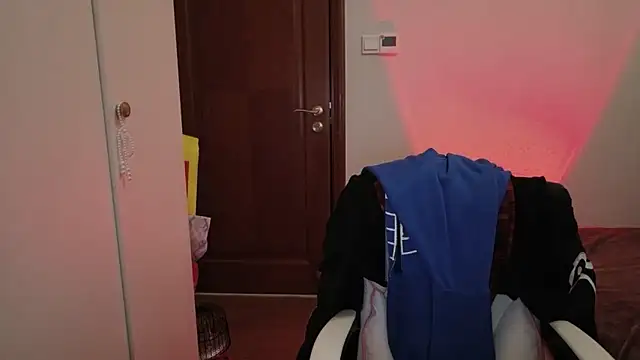 hangzi-0011's live cam