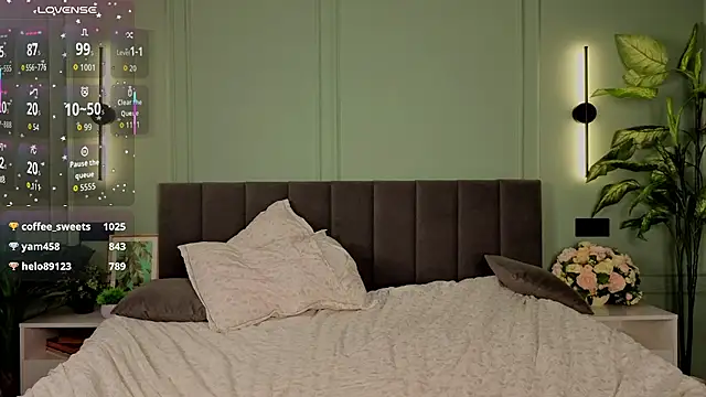 Violet_Johnsonn webcam