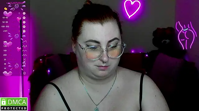 Alicia_love00 webcam