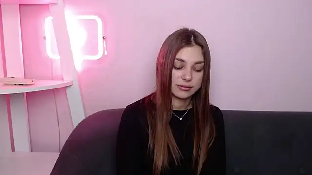 MilanaAngelAs webcam